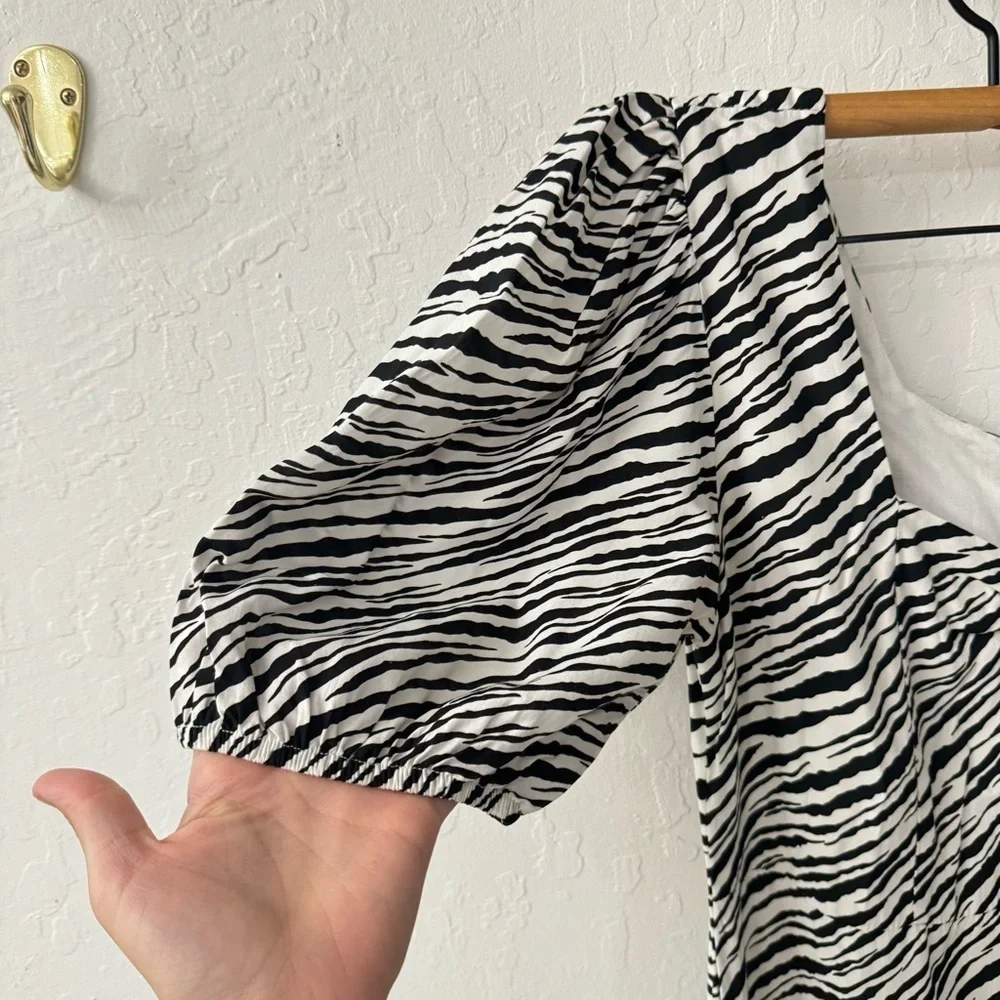 Faithfull The Brand Gabriela Zebra Stripe Black White Puff Sleeve Midi Dress M - Picture 6 of 10